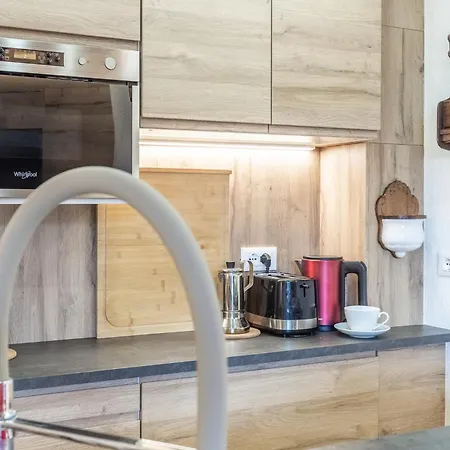 Hellochalet - Cervino Ski-in Ski-out Holiday home *