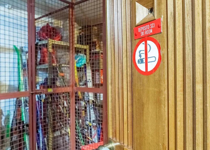 Hellochalet - Cervino Ski-in Ski-out ブレウイル・チェルヴィナイア